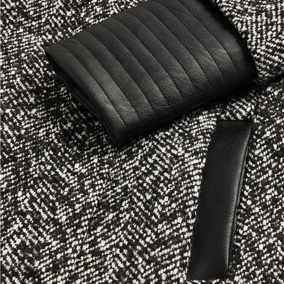 Wool Blend Trench Coat / Jacket, size L - Picture 8 of 9